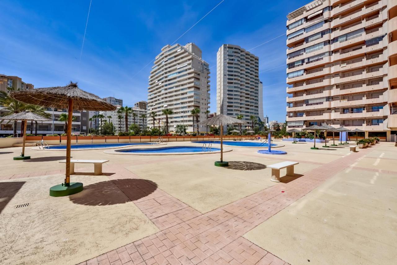 Apartamentos Zafiro Atico Кальпе Екстер'єр фото